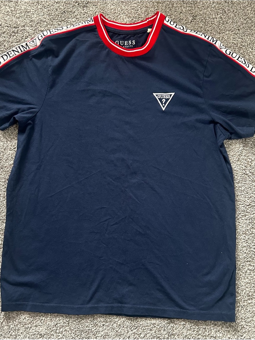 Guess Los Angeles Mens T Shirt Medium Navy Blue Logo Tape Sleeve Graphic Tee